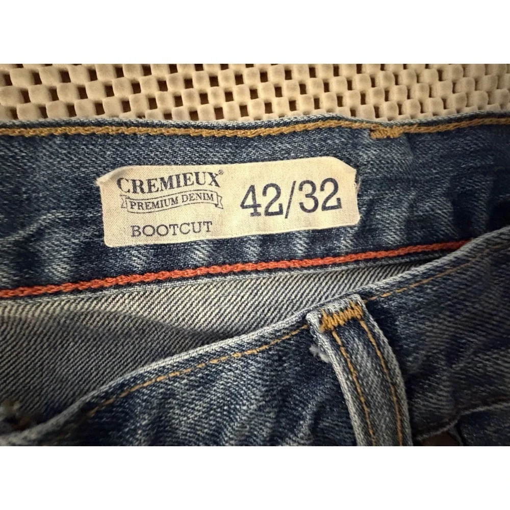 Cremieux Jeans Men Sz 42 Bootcut 30